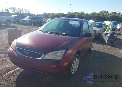 2007 Ford Focus S/Se/Ses from USA, damaged, VIN 1FAFP31N47W113836
